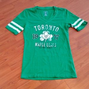 Toronto Maple Leafs St. Patrick's Day tshirt size medium